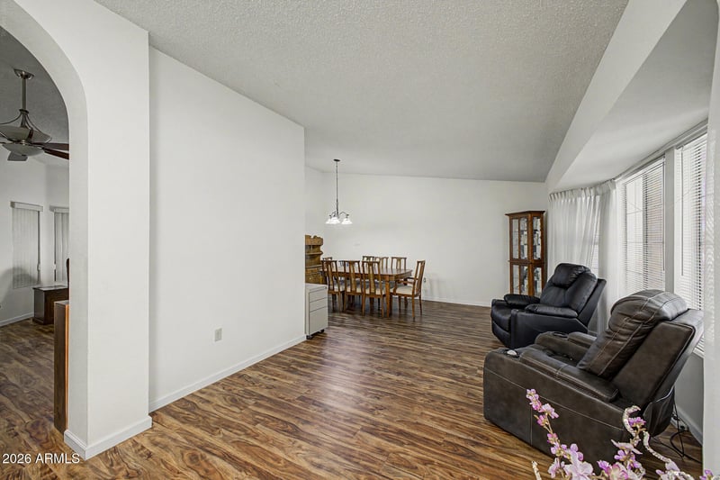 18427 N 136th Ave, Sun City West, AZ 85375