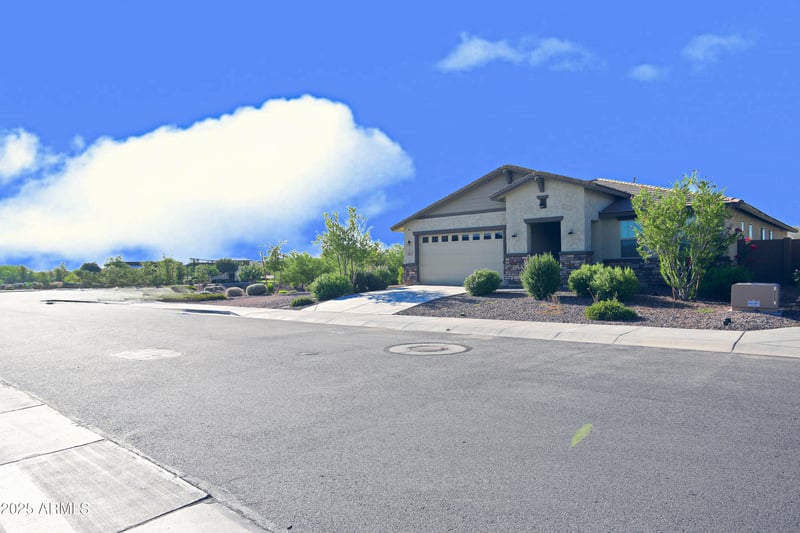 18427 Pasadena Ave, Litchfield Park, AZ 85340