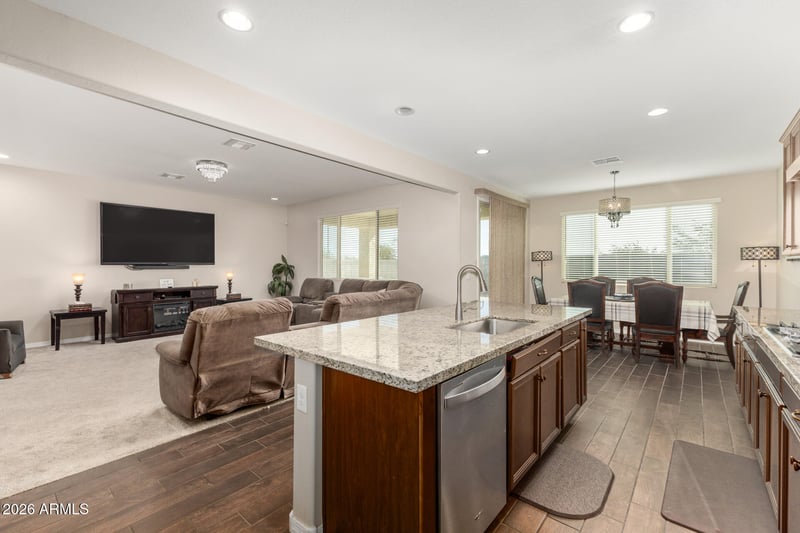 18427 Pasadena Ave, Litchfield Park, AZ 85340