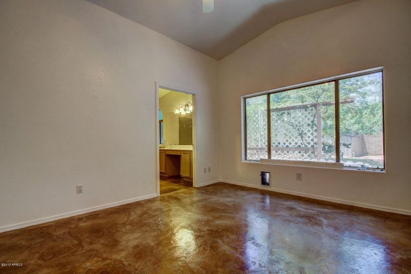 18428 N 5th Ave, Phoenix, AZ 85023