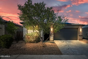 18428 W Ewers Dr, Surprise, AZ 85374