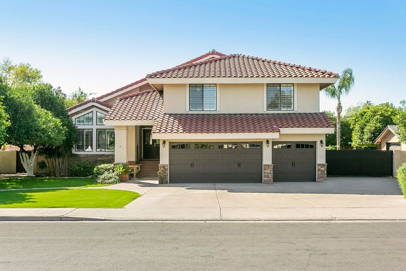1843 E Leland Cir, Mesa, AZ 85203