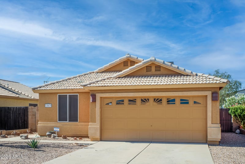 1843 Renaissance Ave, Apache Junction, AZ 85120