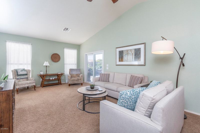 18430 N Coconino Dr, Surprise, AZ 85374