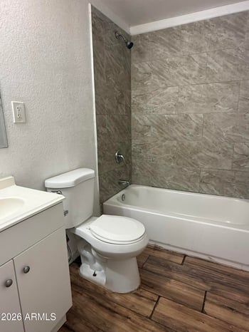 18432 2nd St, Phoenix, AZ 85022