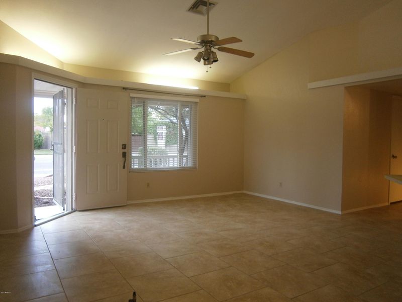 18433 N 57th Ave, Glendale, AZ 85308