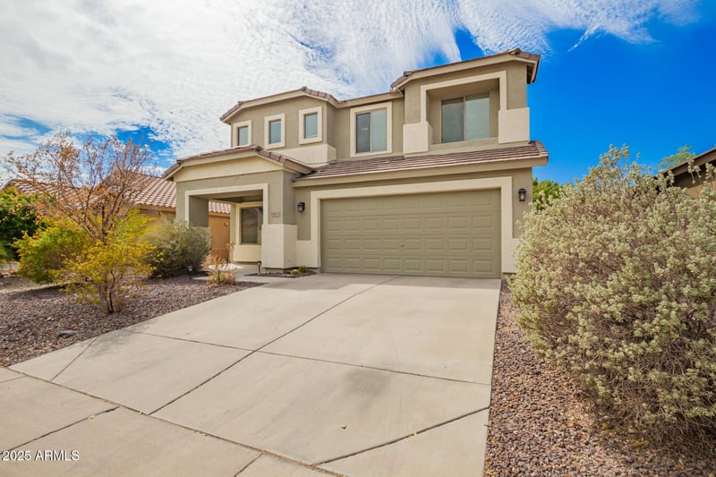 18433 Sanna St, Waddell, AZ 85355