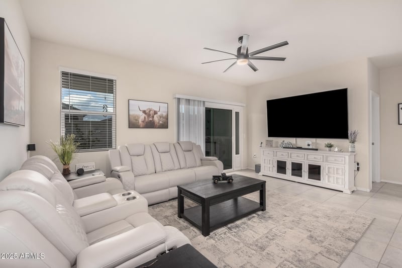 18434 Chama Dr, Surprise, AZ 85387