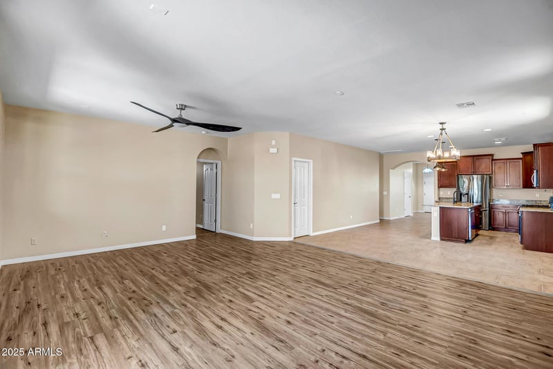 18436 Shasta St, Goodyear, AZ 85338