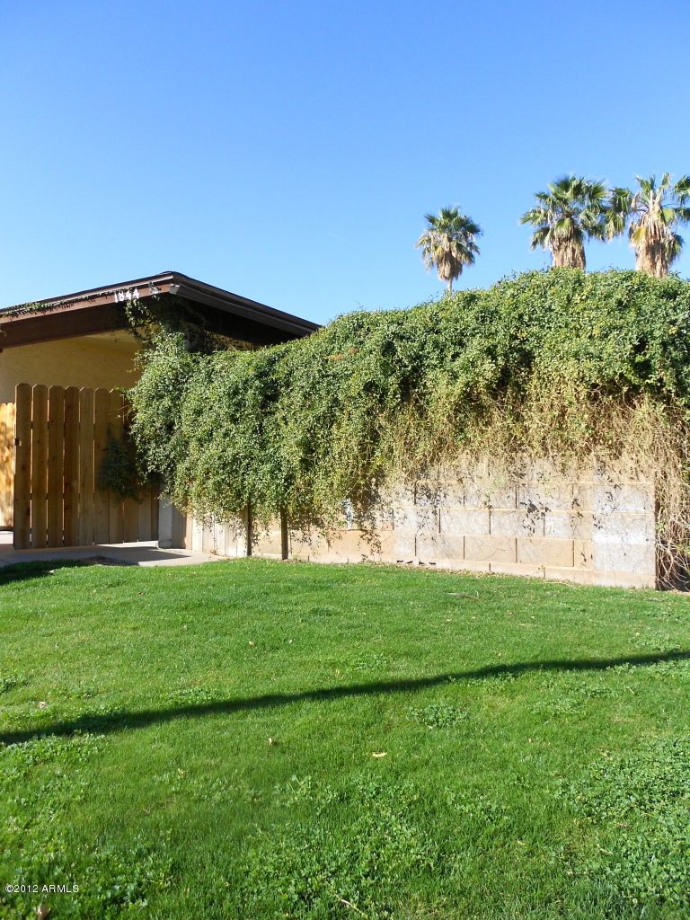 1844 S Toltec St, Mesa, AZ 85204