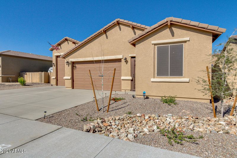 18440 W Robin Ln, Surprise, AZ 85387