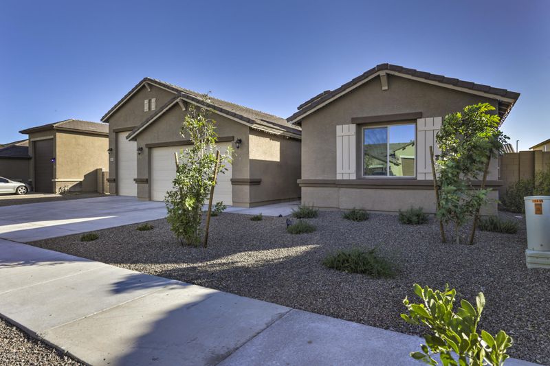 18441 W Robin Ln, Surprise, AZ 85387