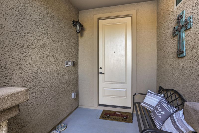 18441 W Robin Ln, Surprise, AZ 85387