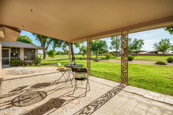 18442 N 104th Ave, Sun City, AZ 85373