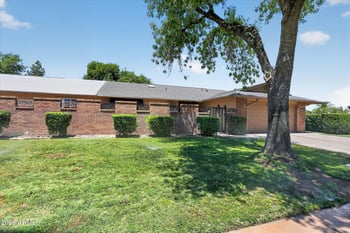 18446 104th Ave, Sun City, AZ 85373