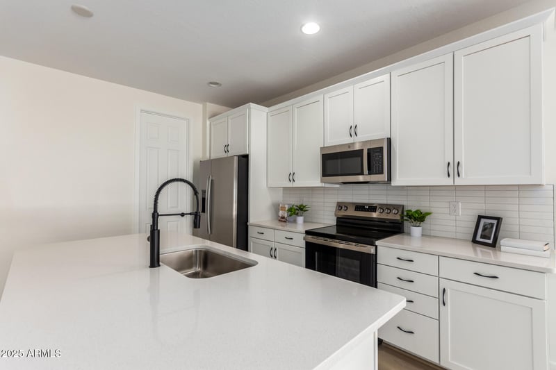 18450 Camila Dr, Gold Canyon, AZ 85118