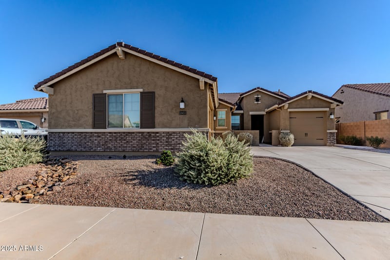 18455 Sandlewood Dr, Goodyear, AZ 85338