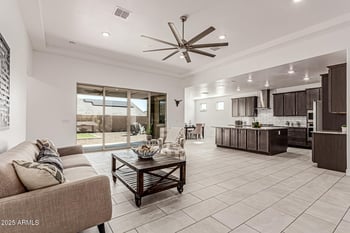 18455 Sandlewood Dr, Goodyear, AZ 85338