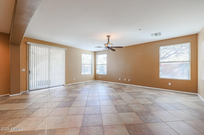 18457 Ivy Ln, Surprise, AZ 85388