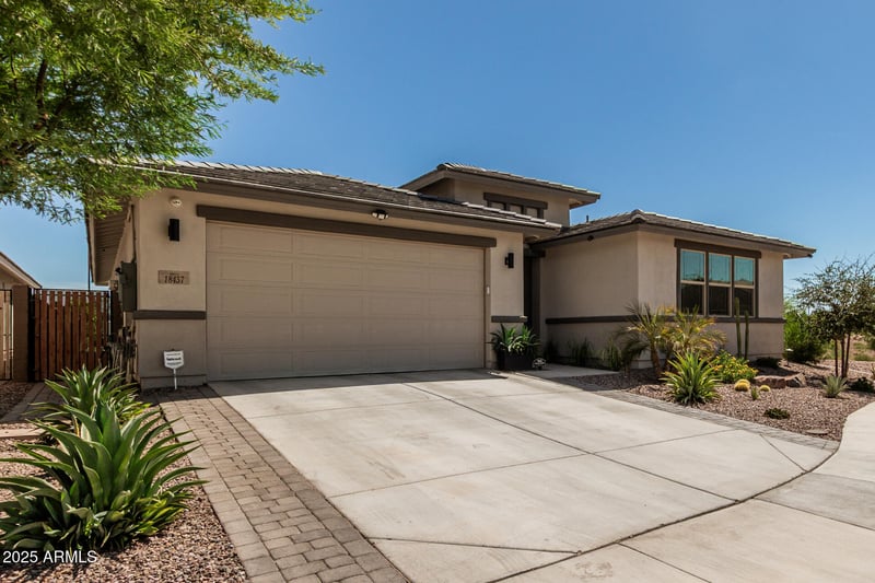 18457 Pasadena Ave, Litchfield Park, AZ 85340