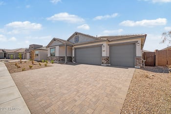 18457 Cocopah St, Goodyear, AZ 85338