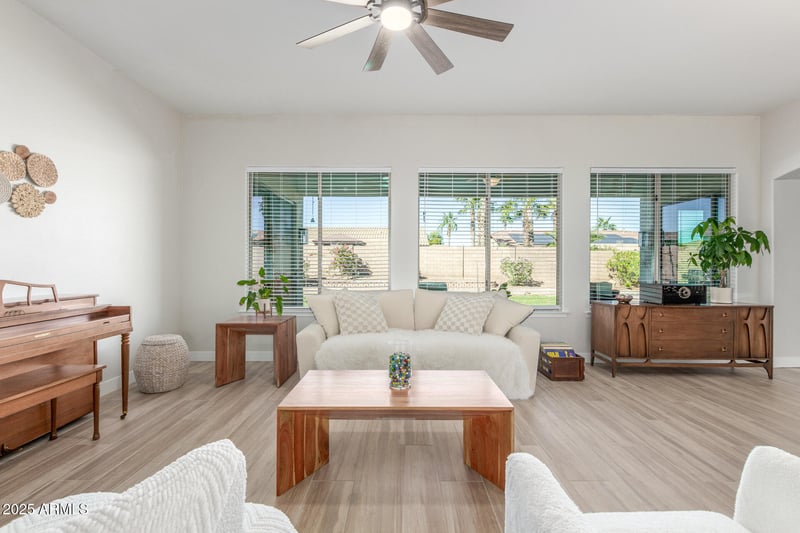 18458 Lisbon Ln, Surprise, AZ 85388