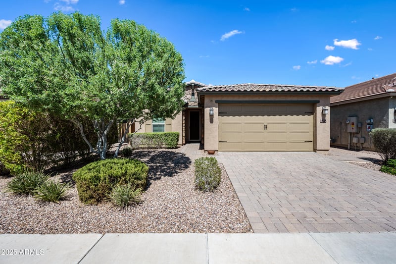 1846 Bonanza Dr, Phoenix, AZ 85085