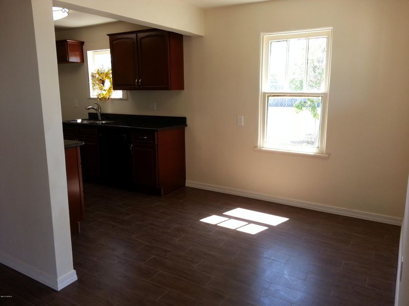 1846 E Monte Vista Rd, Phoenix, AZ 85006