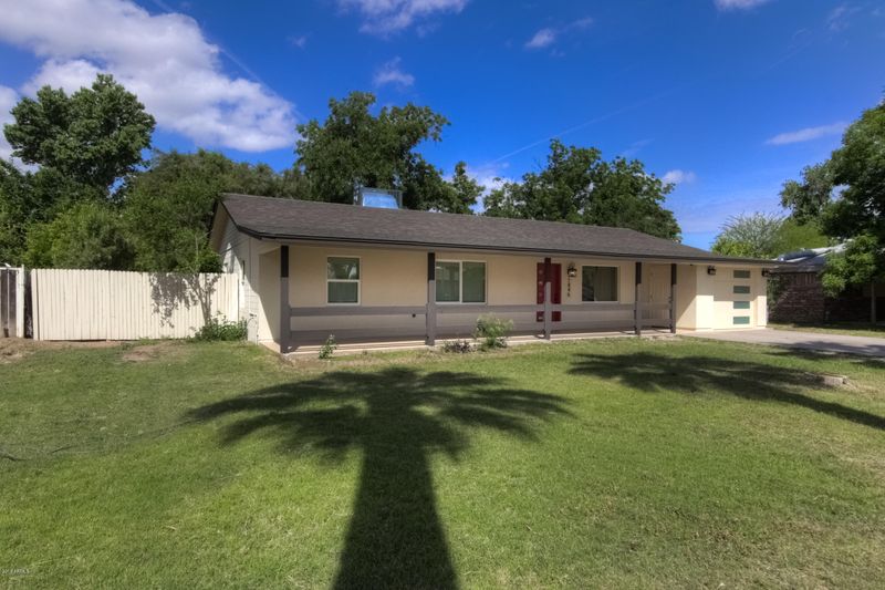 1846 N 38th Pl, Phoenix, AZ 85008