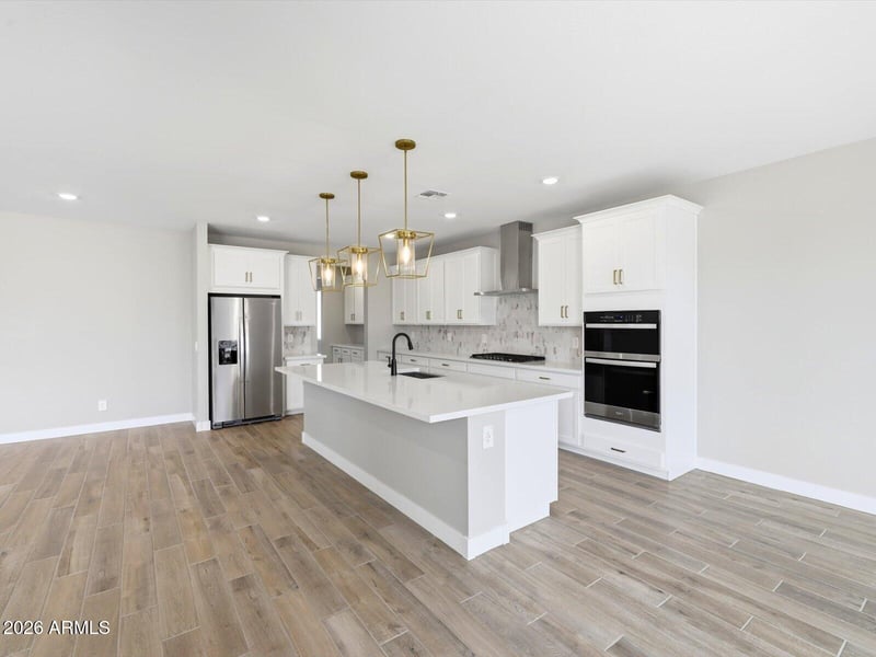 18464 W Loma Ln, Waddell, AZ 85355