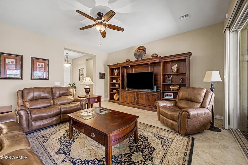 18468 Paradise Ln, Surprise, AZ 85388