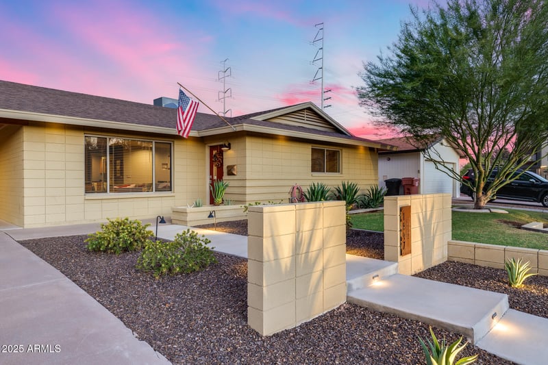 1847 66th St, Scottsdale, AZ 85257