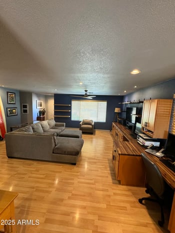 1847 66th St, Scottsdale, AZ 85257