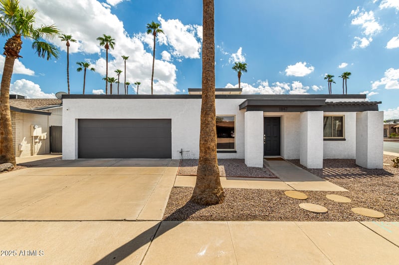 1847 Isleta Ave, Mesa, AZ 85202