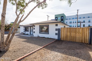 1847 Pinchot Ave, Phoenix, AZ 85016