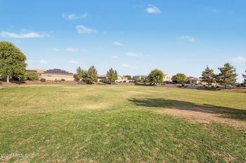 18471 Paradise Ln, Surprise, AZ 85388