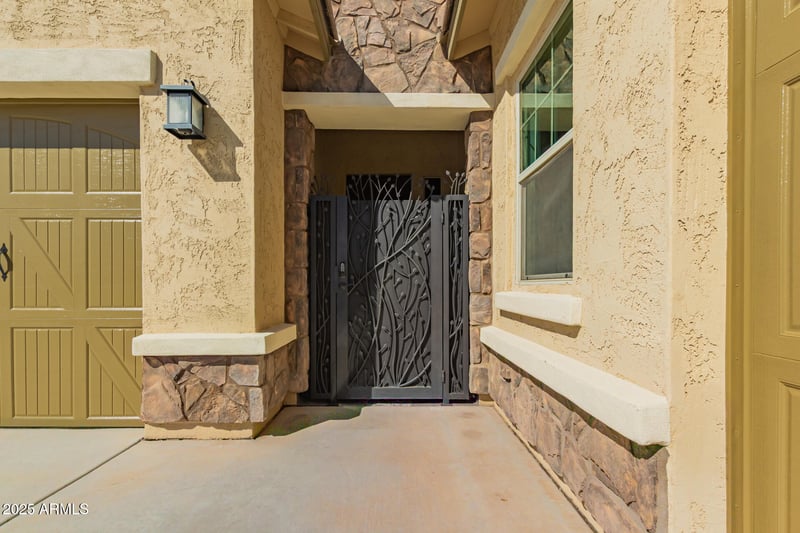 18474 College Dr, Goodyear, AZ 85395