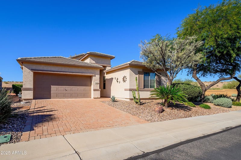 18478 Canal Dr, Surprise, AZ 85374