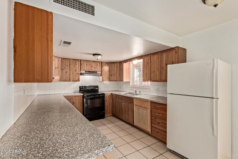 1848 Berry Cir, Mesa, AZ 85204