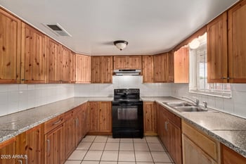 1848 Berry Cir, Mesa, AZ 85204