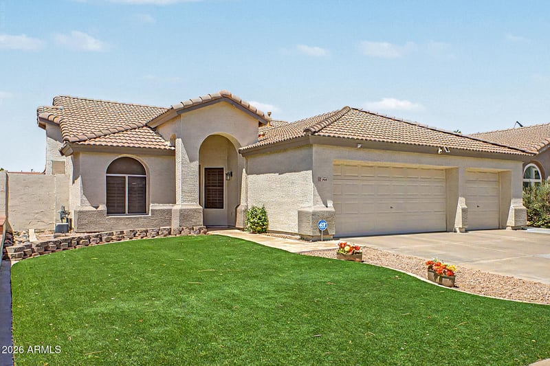 1848 Saratoga St, Gilbert, AZ 85296