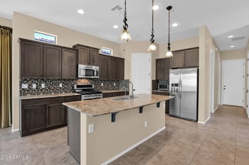 1848 N Red Cliff, Mesa, AZ 85207