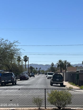 1848 Oak St, Phoenix, AZ 85006