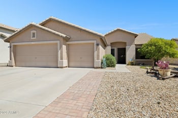 1849 156th Dr, Goodyear, AZ 85338