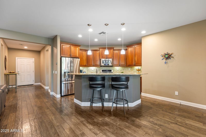 1849 W Buckhorn Trl, Phoenix, AZ 85085