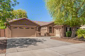 18492 Oak Hill Ln, Queen Creek, AZ 85142