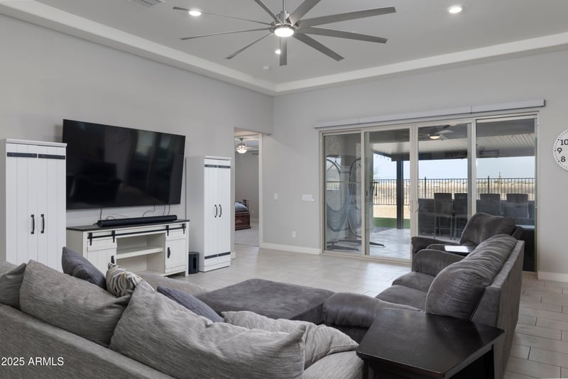 18493 Hiddenview Dr, Goodyear, AZ 85338