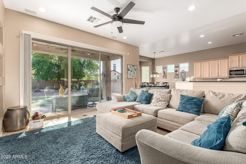 18493 San Carlos Dr, Goodyear, AZ 85338