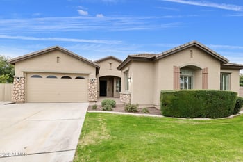 18495 Lark Dr, Queen Creek, AZ 85142