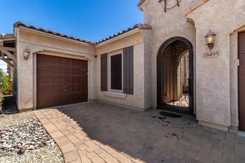 18495 Paradise Ln, Surprise, AZ 85388